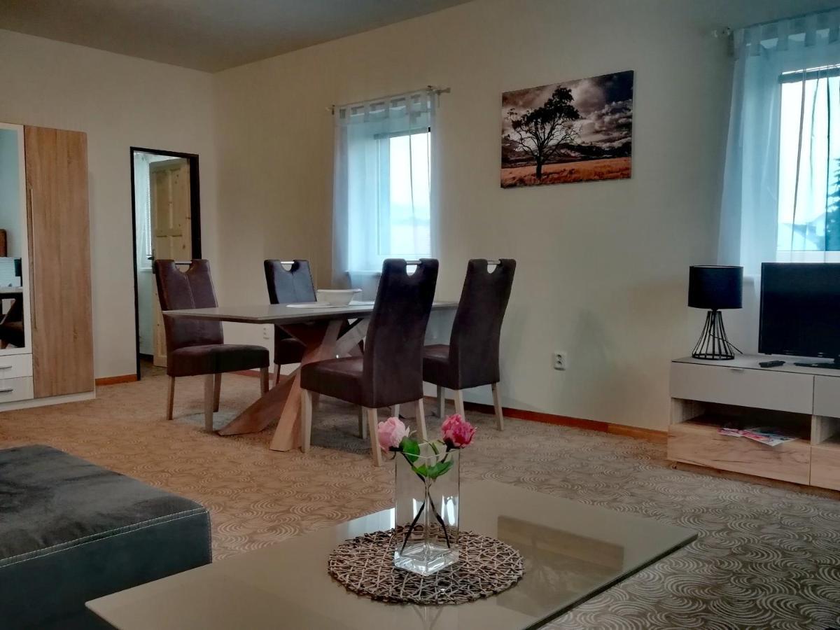 Apartmany U Stribrnych Hradec Králové Extérieur photo